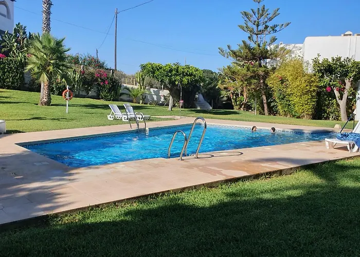 Neptunito: Primera Linea Con Piscina